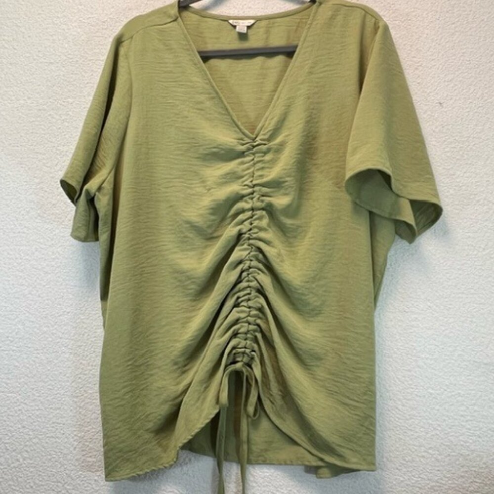 CATO Est. 1946 Womens Short Sleeve Ruched Top, Plus Size 18/20W